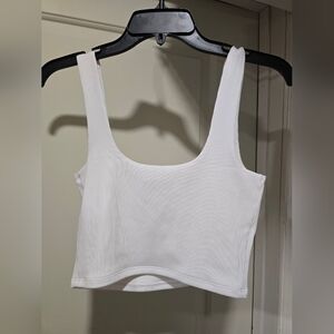Express Body Contour Ribbed Crop Tank